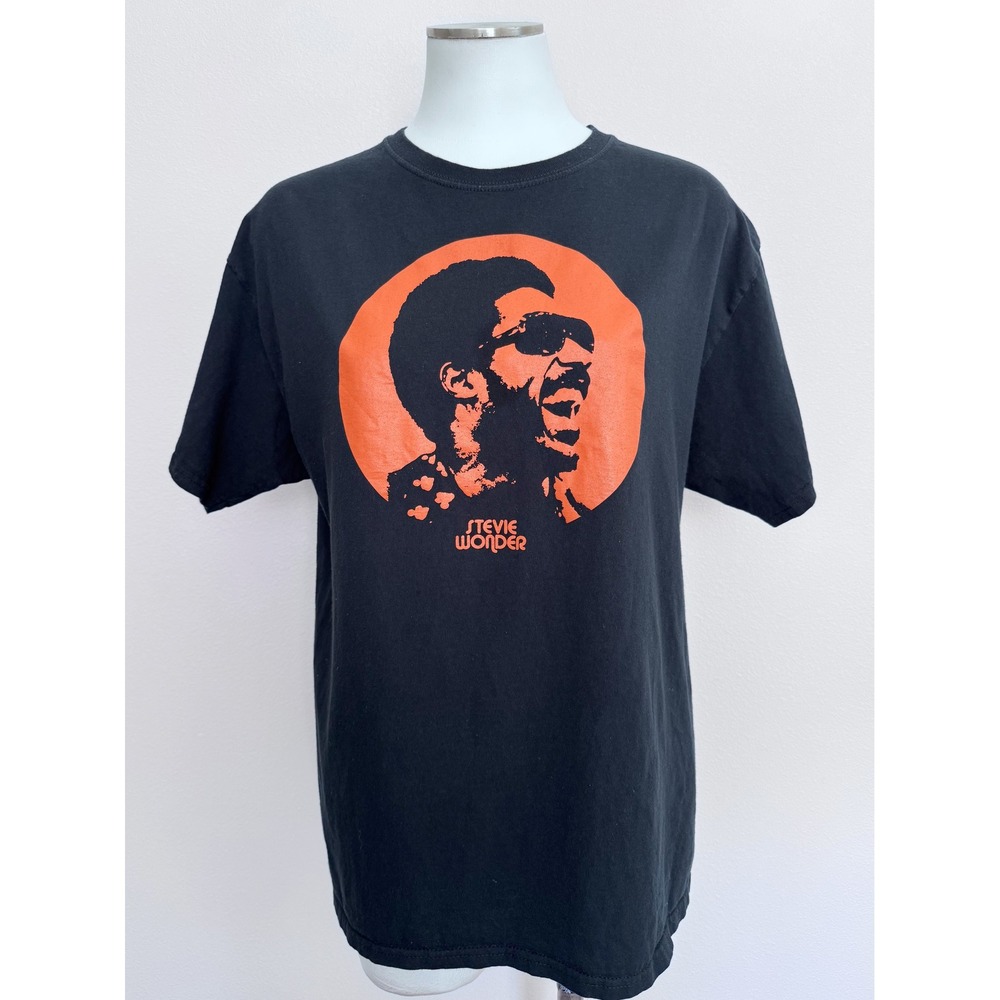 Stevie Wonder Graphic T-Shirt Fruit of the Loom Black Orange Unisex Large